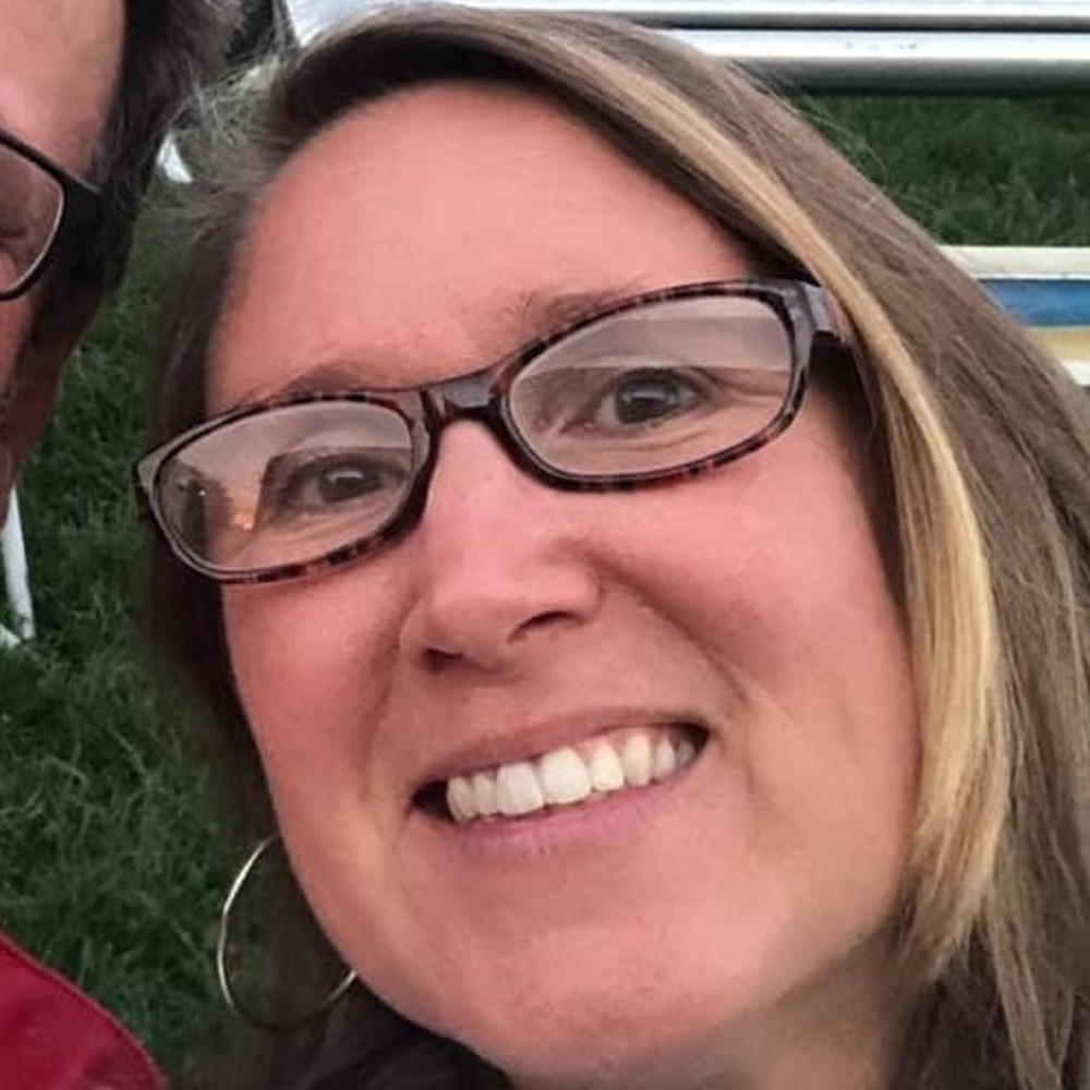 Meet your Posher, Laura